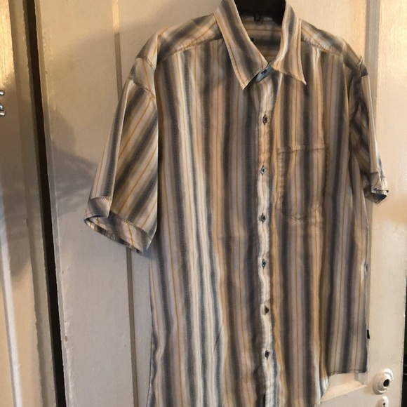 Kuhl Multi Color Stripe Shirt Men’s Large Short Sleeves Button Front - Picture 6 of 8